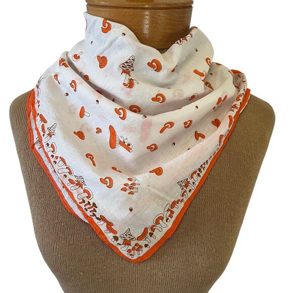 vintage Sally Gee cotton scarf bandana mushroom insect print 20x19 square - Picture 1 of 8